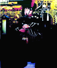 The New Zealand Bagpipes Co.- Brendon Fairbairn-Edinburgh Military Tatoo 1998